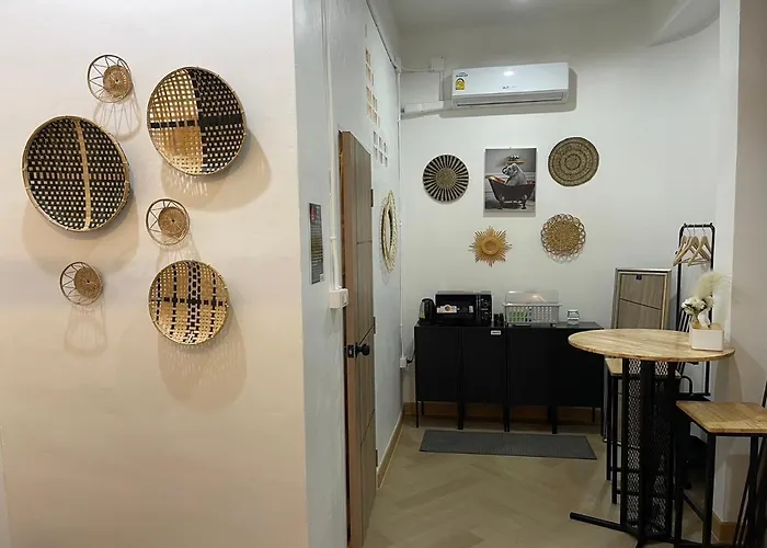 Tepbunthom Banglumpoo Hostal Bangkok